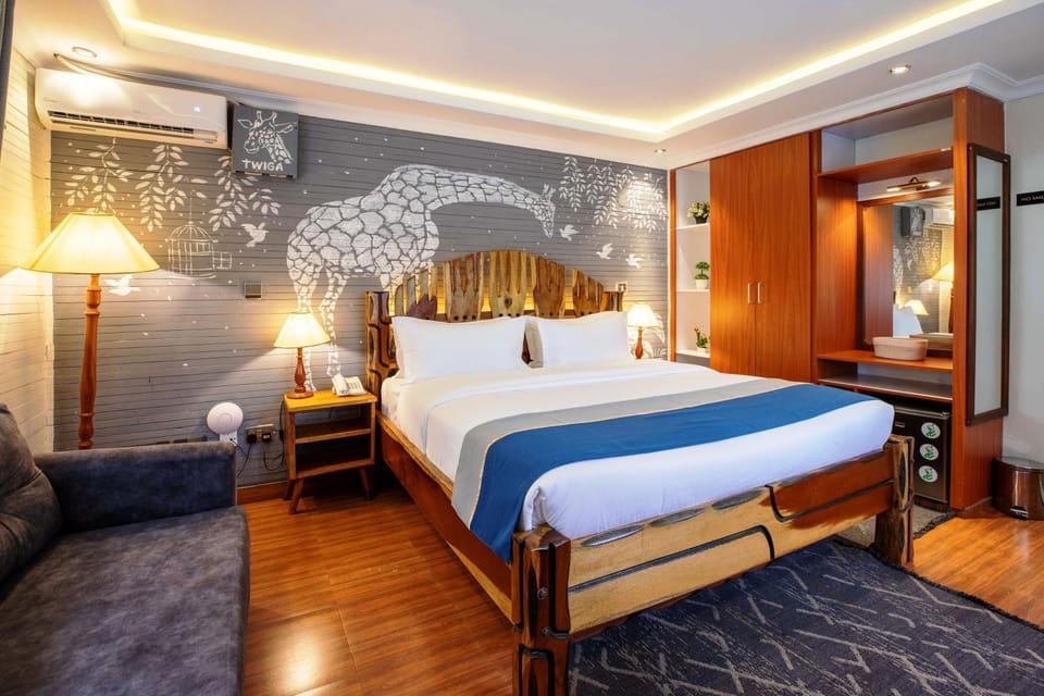 Bed, Photo of the whole room, Bedroom