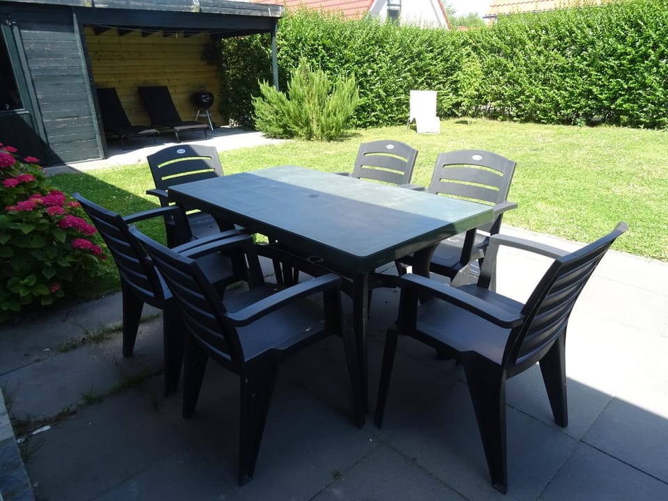 Garden, Balcony/Terrace