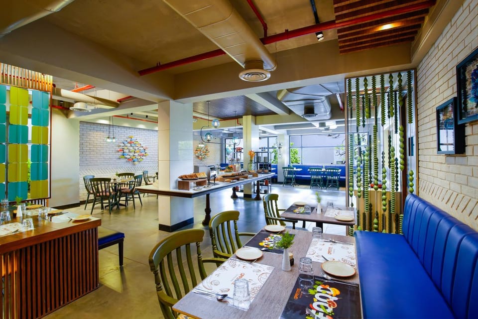 Restaurant/places to eat, Dining area