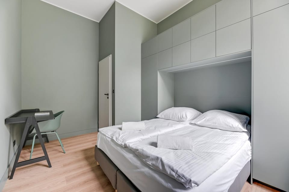 Bed, Photo of the whole room, Bedroom, Area and facilities, wardrobe