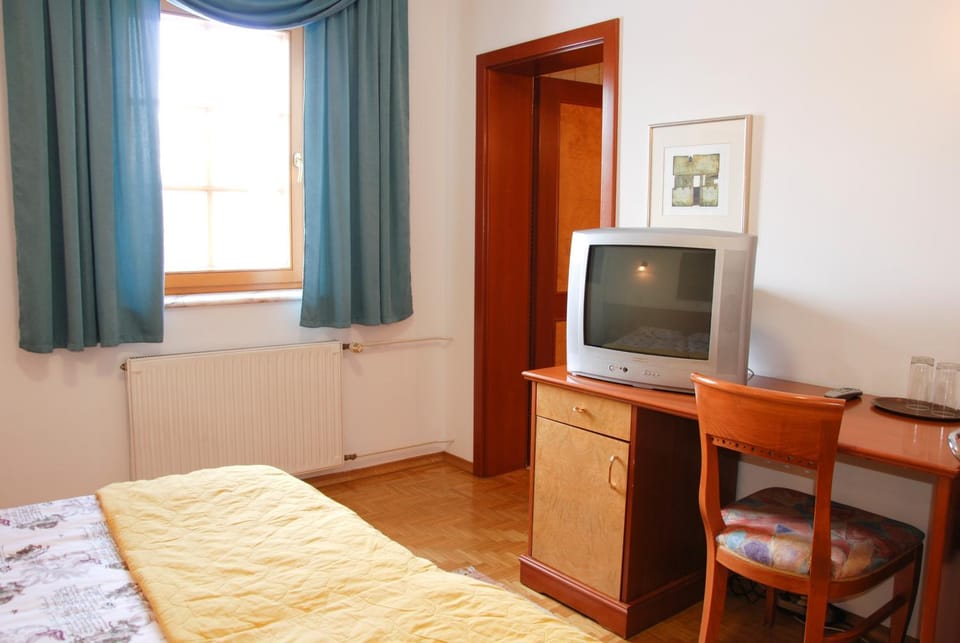Guest House Arvaj Bed and Breakfast in Slovenia