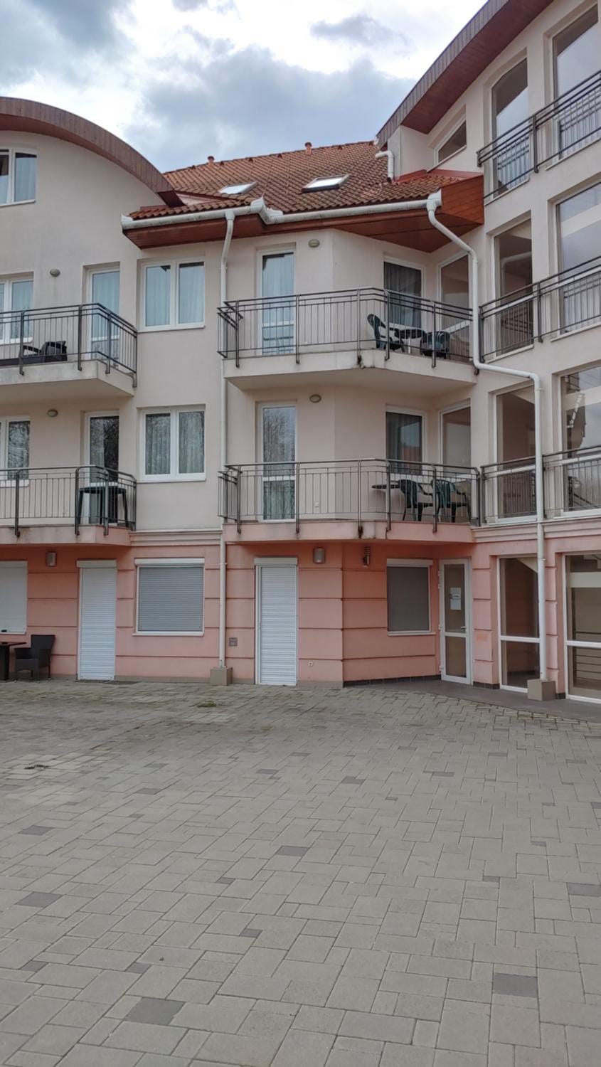 Property building, Balcony/Terrace