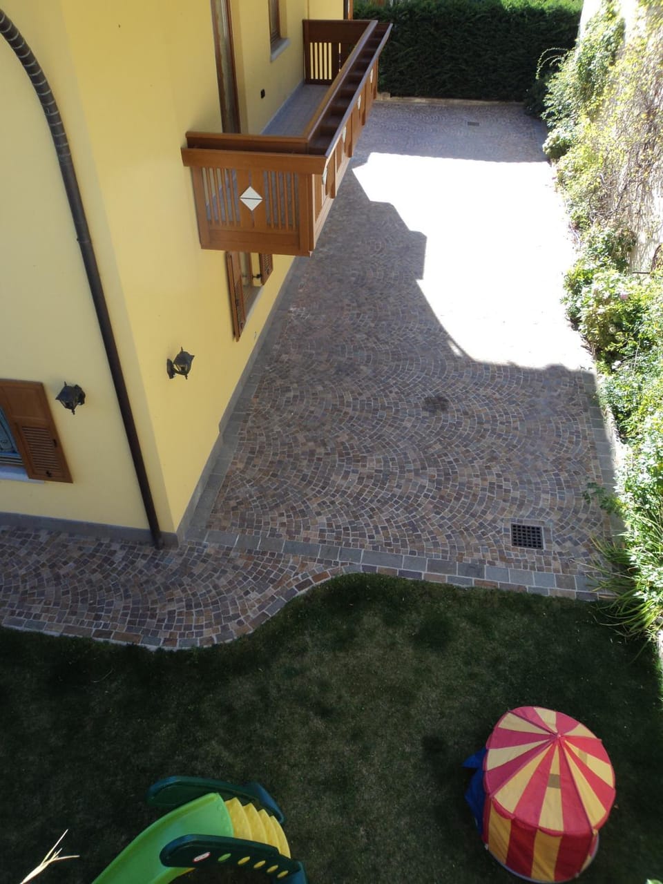 Children play ground, Balcony/Terrace
