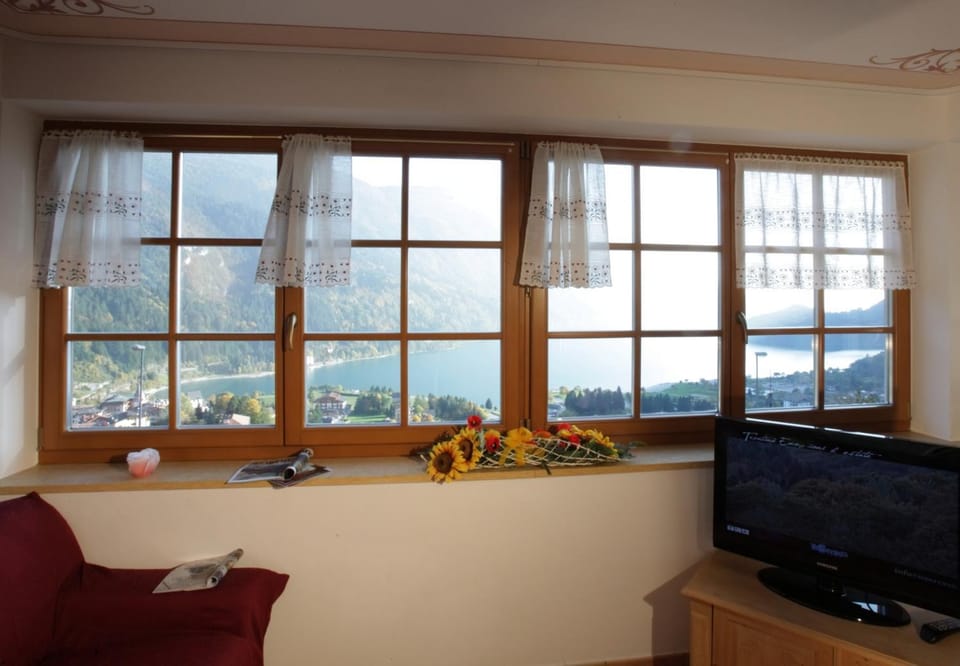 Villa Gardenia Molveno Apartment in Molveno