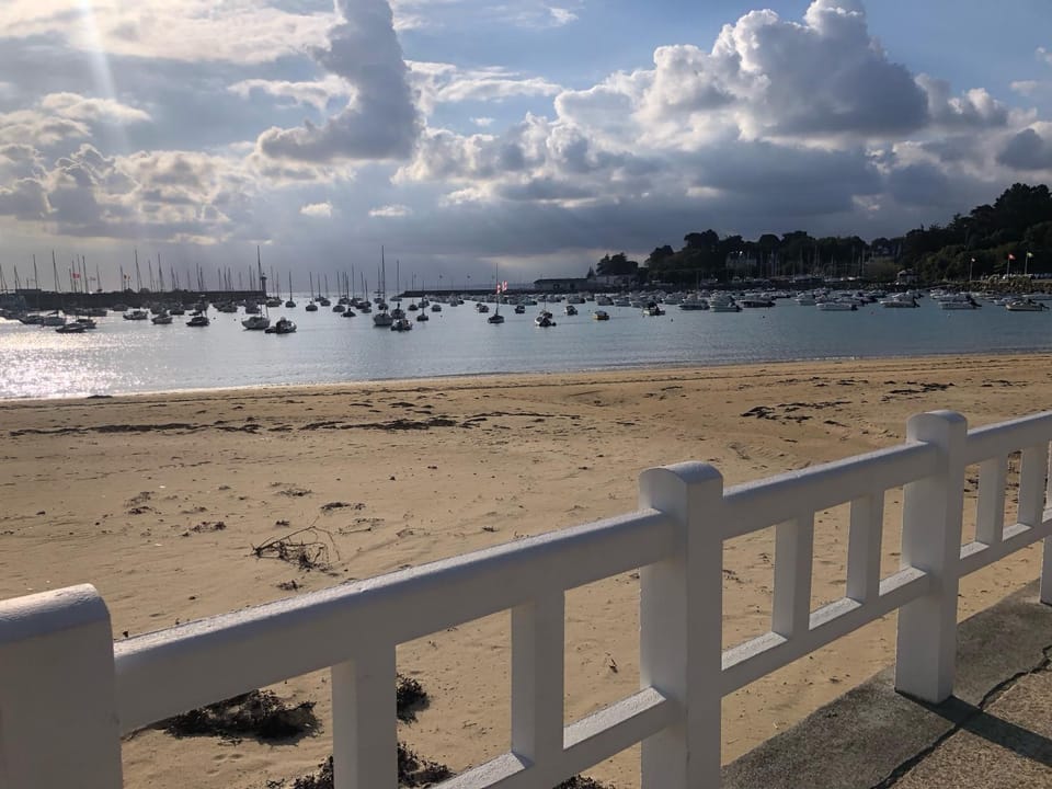 LA CHAPELLE 50m Plage et commerces House in Saint-Quay-Portrieux