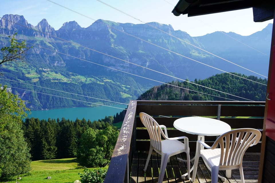 Balcony/Terrace, Mountain view