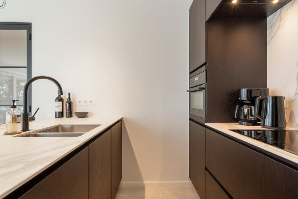 The Waves-Luxurious 3bedroom app w big terrace & garage Apartment in Ostend