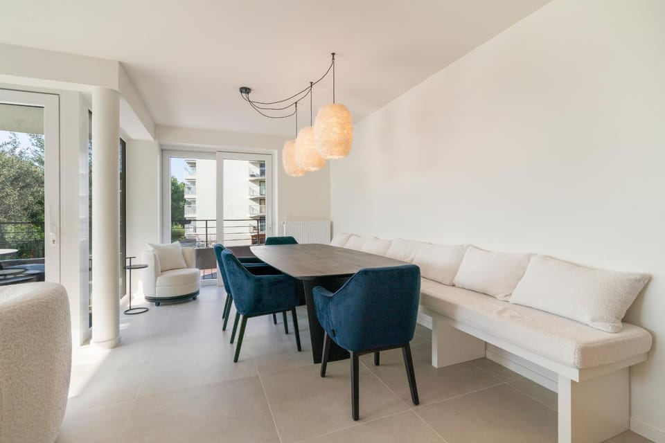 The Waves-Luxurious 3bedroom app w big terrace & garage Apartment in Ostend