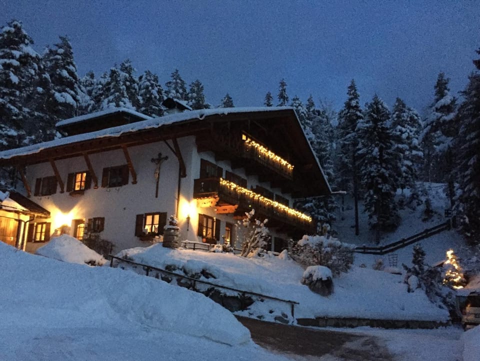 Property building, Winter