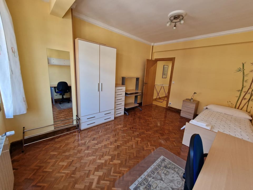 Apartamento ideal Florida Apartment in Vitoria-Gasteiz