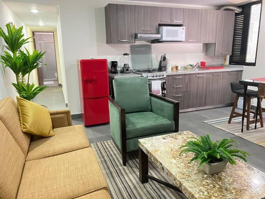 GRAN UBICACIÓN, en la zona de SANTA FE, KING BED House in Mexico City