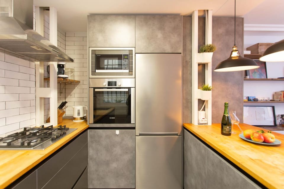 Kitchen or kitchenette, oven, stove, toaster