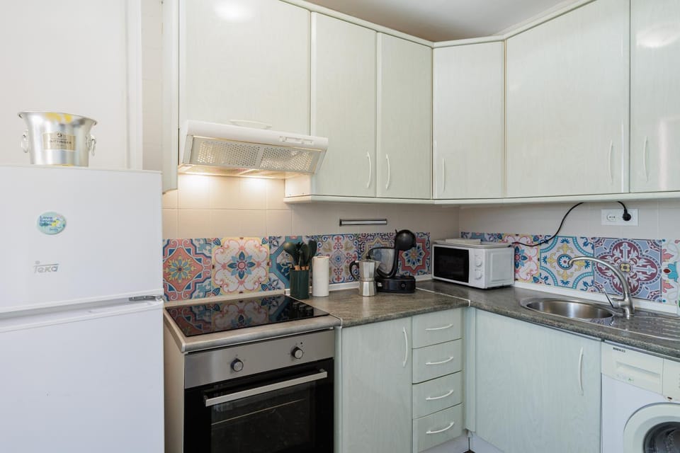 Kitchen or kitchenette, Living room