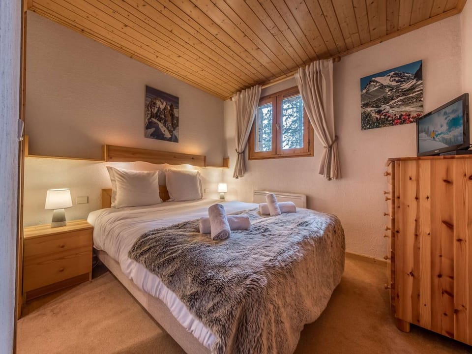 Duplex spacieux à Courchevel 1850 - 8 pers, pieds des pistes, cheminée, garage, Wifi inclus - FR-1-631-56 Apartment in Saint-Bon-Tarentaise