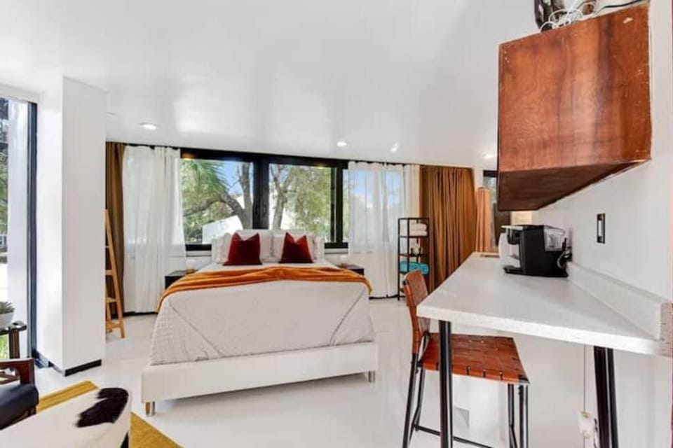 The Loft by Dream Vacation Apartment in Fort Lauderdale