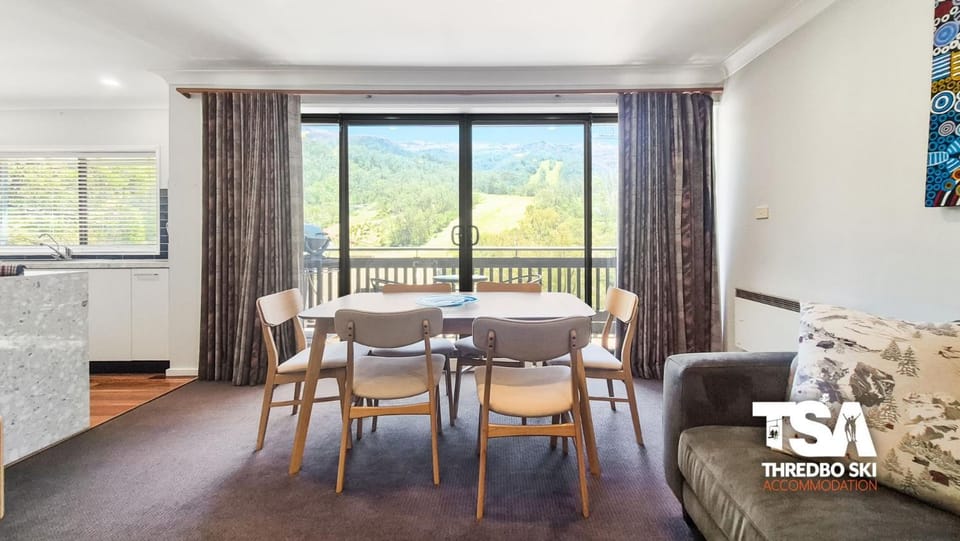 Mowamba D4 Chalet in Thredbo