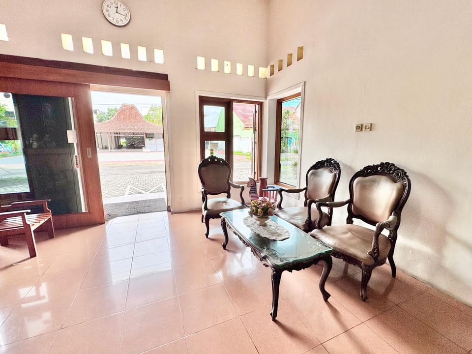 Property building, Lobby or reception