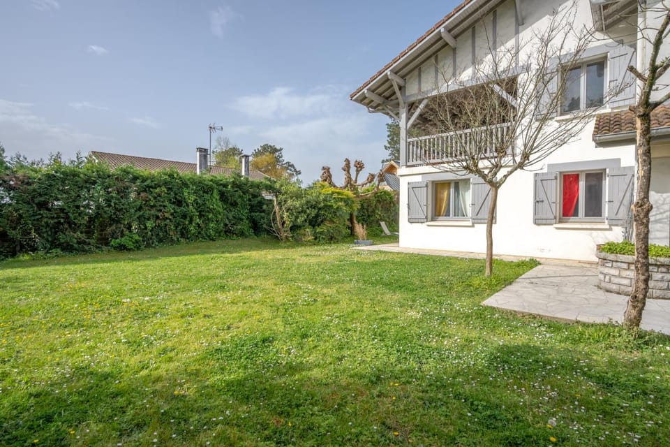 Garden, Garden view