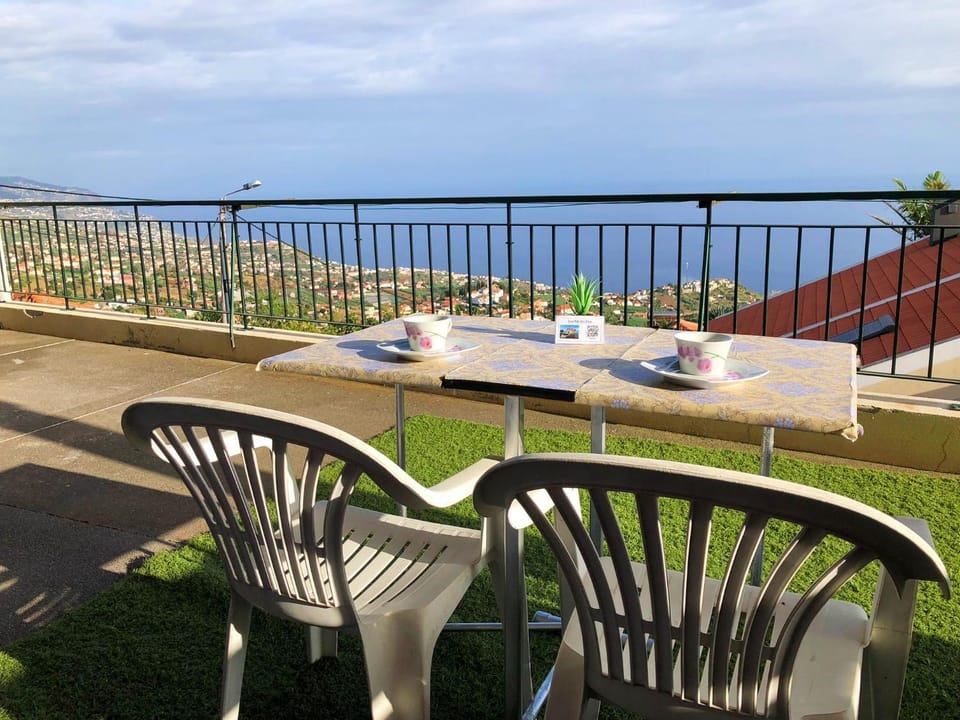 Garden, Balcony/Terrace, Sea view