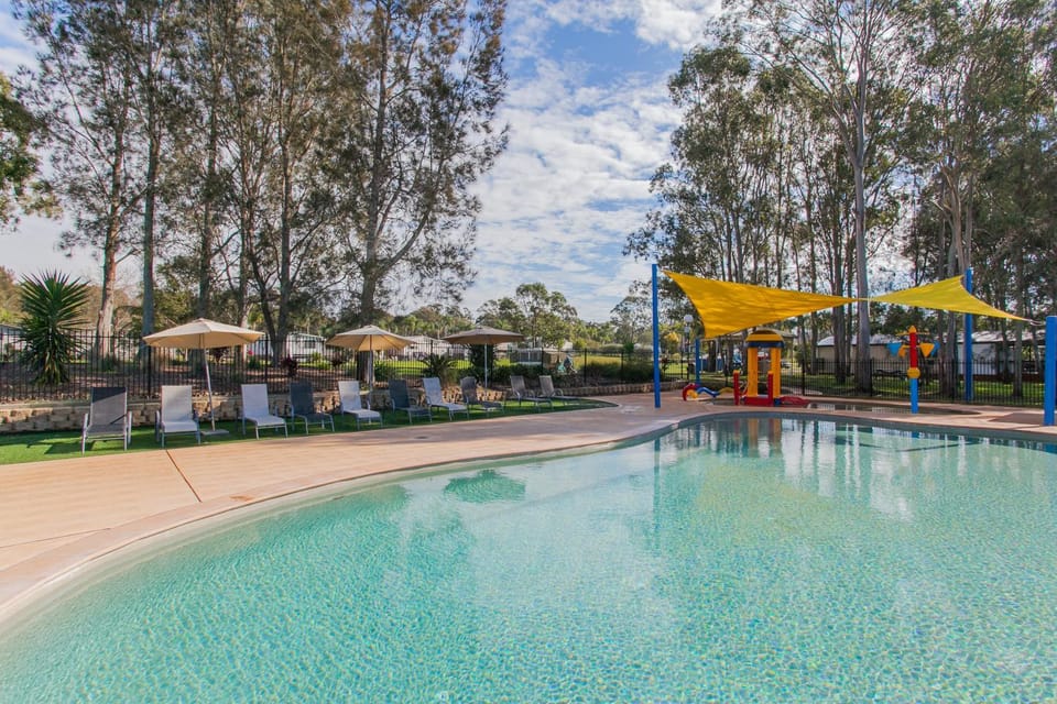 Swimming pool, Swimming pool