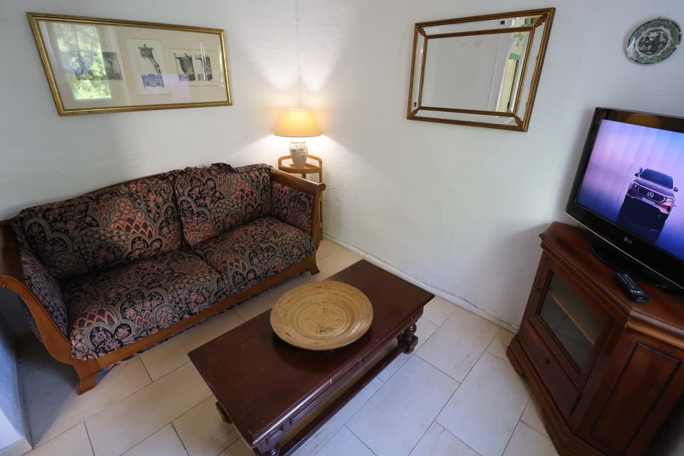 Petit Vauban plus Apartment in Saint-Raphael