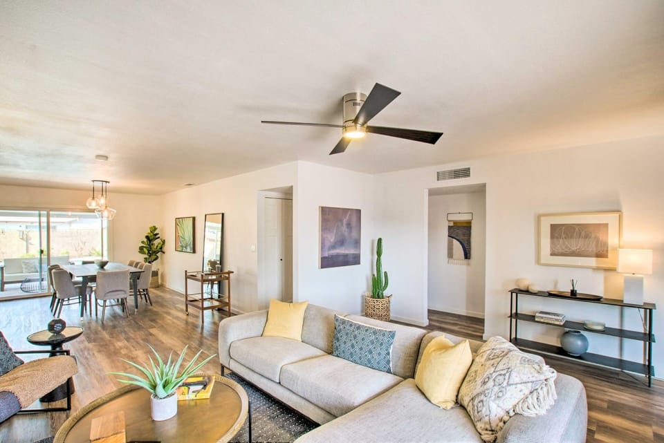 Fire Pit, Heated Pool: Central Tempe Escape! House in Tempe