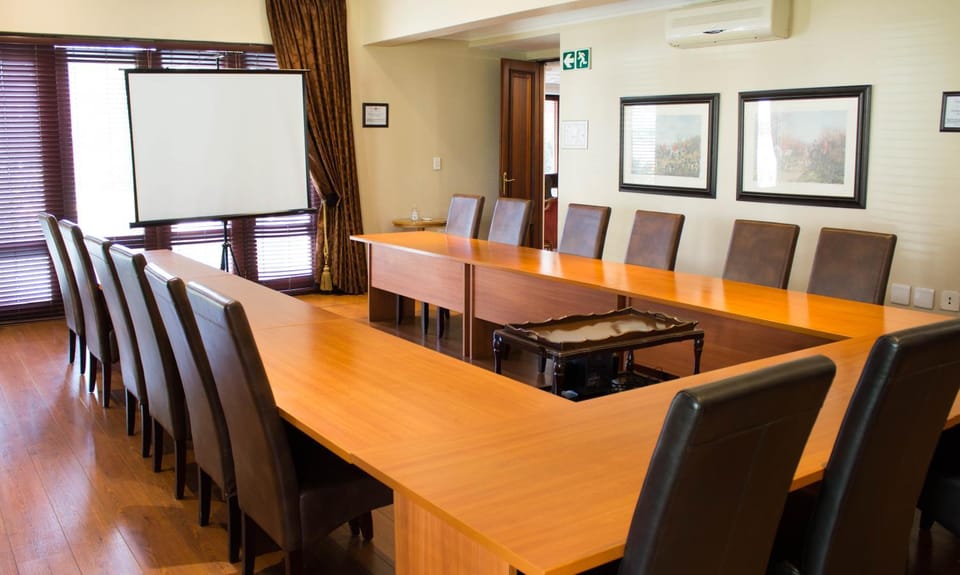 Meeting/conference room, air conditioner
