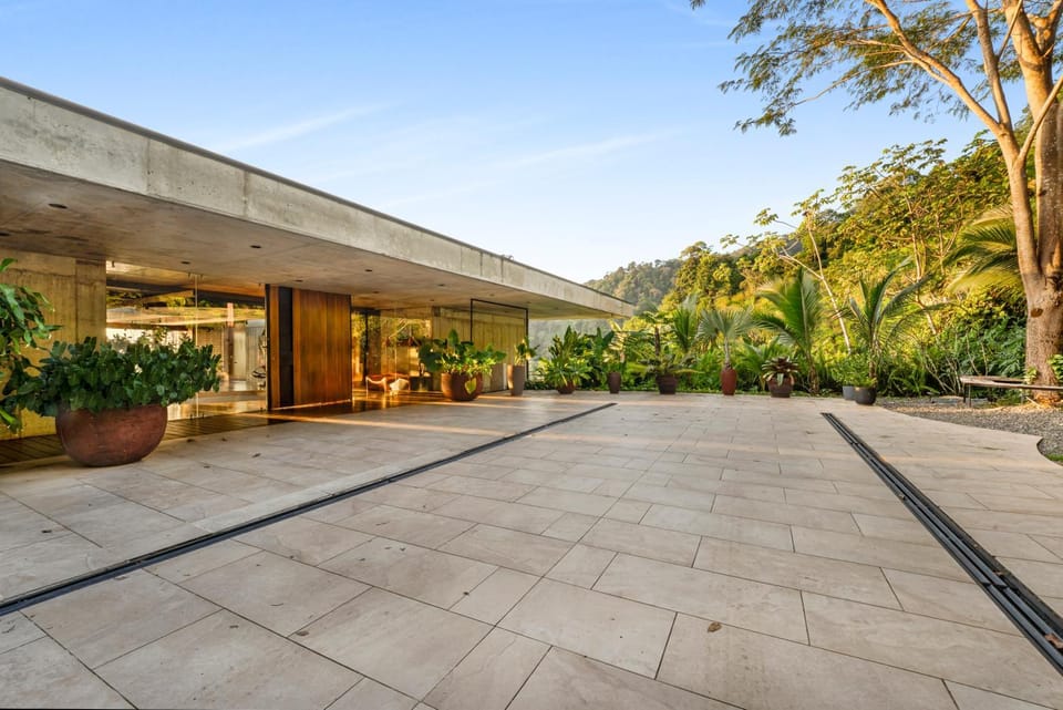 Property building, Garden view