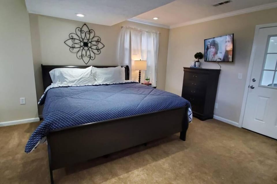 Bed, Bedroom