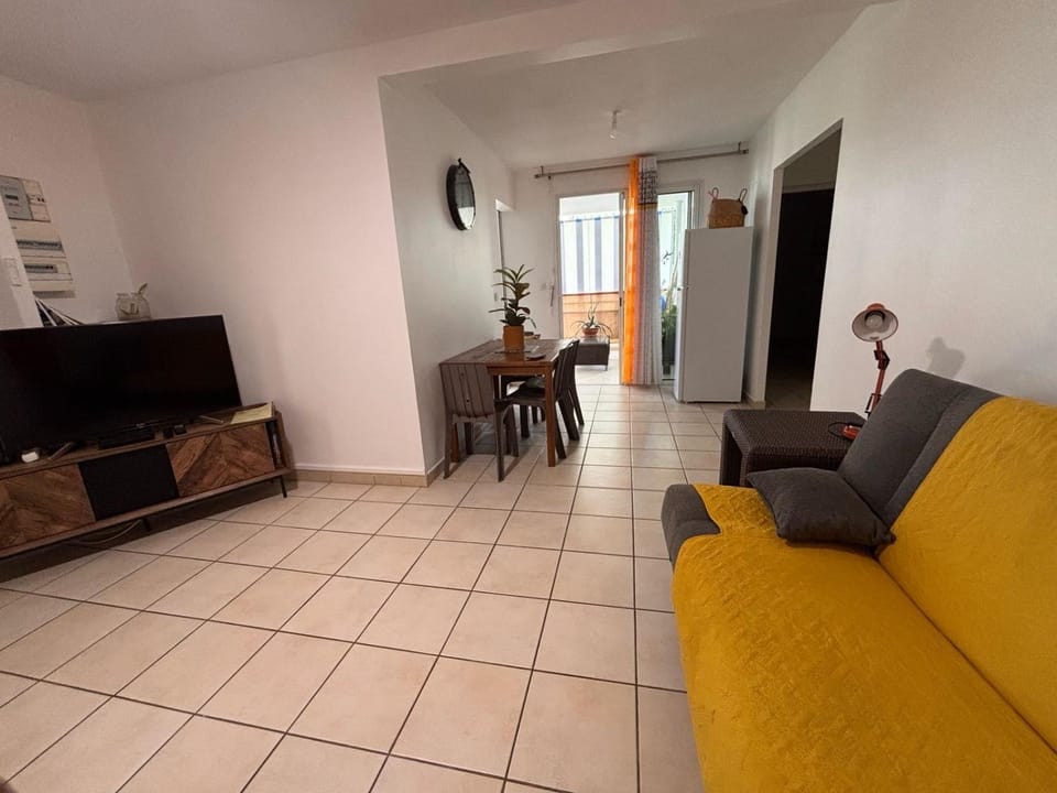 Location vacances Fun sous les gommiers Apartment in Sainte-Luce