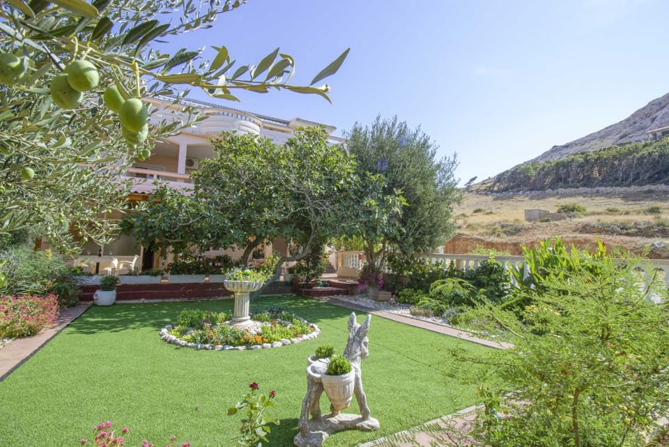 Natural landscape, Garden, Garden view, Mountain view