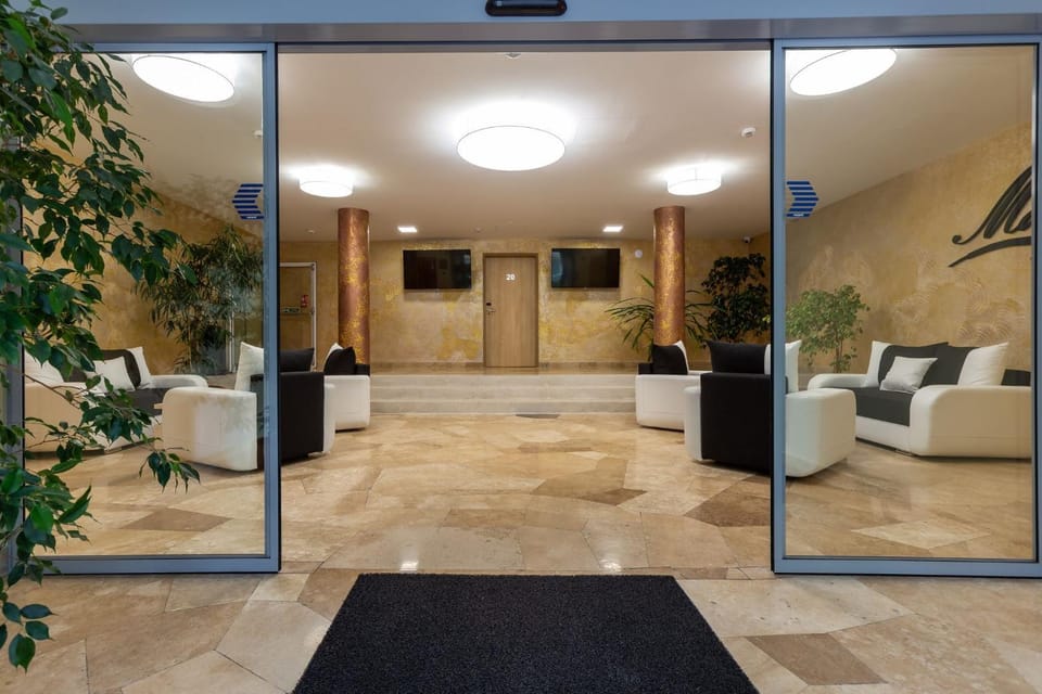 Facade/entrance, Lobby or reception, Internal: Not applicable to any particular room