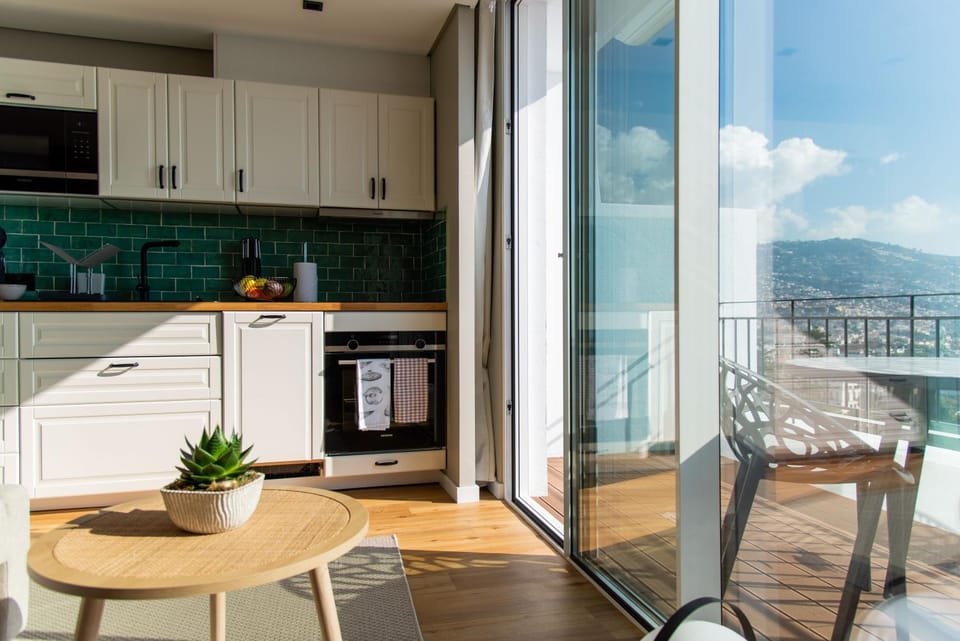 Balcony/Terrace, Kitchen or kitchenette