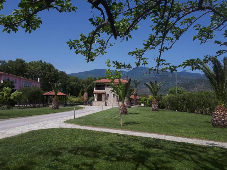 Property building, Garden