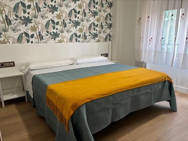 Pensión Numancia Bed and Breakfast in Madrid