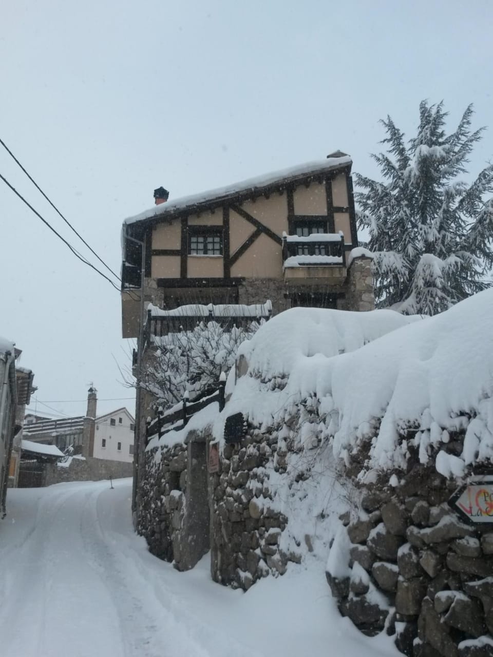 Property building, Winter