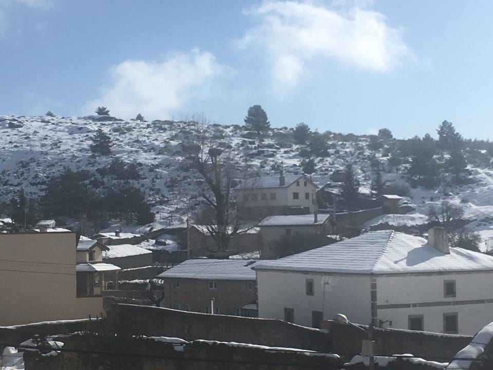 Day, Natural landscape, Winter, Mountain view