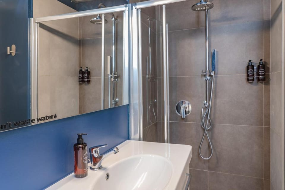 San Babila Apartment in Milan