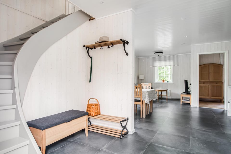 Solar Lake Cottage Apartment in Västra Götaland County