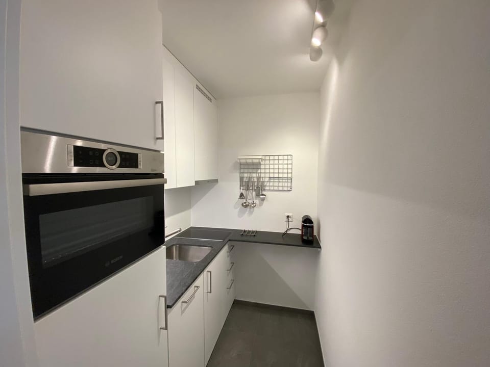 Kitchen or kitchenette, dishwasher, pet friendly, stove