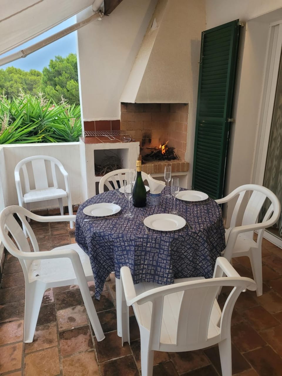 Balcony/Terrace, Dining area