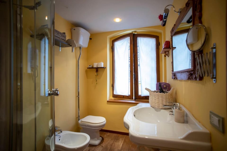 Shower, Bathroom, heating