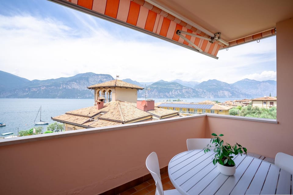 View (from property/room), Balcony/Terrace