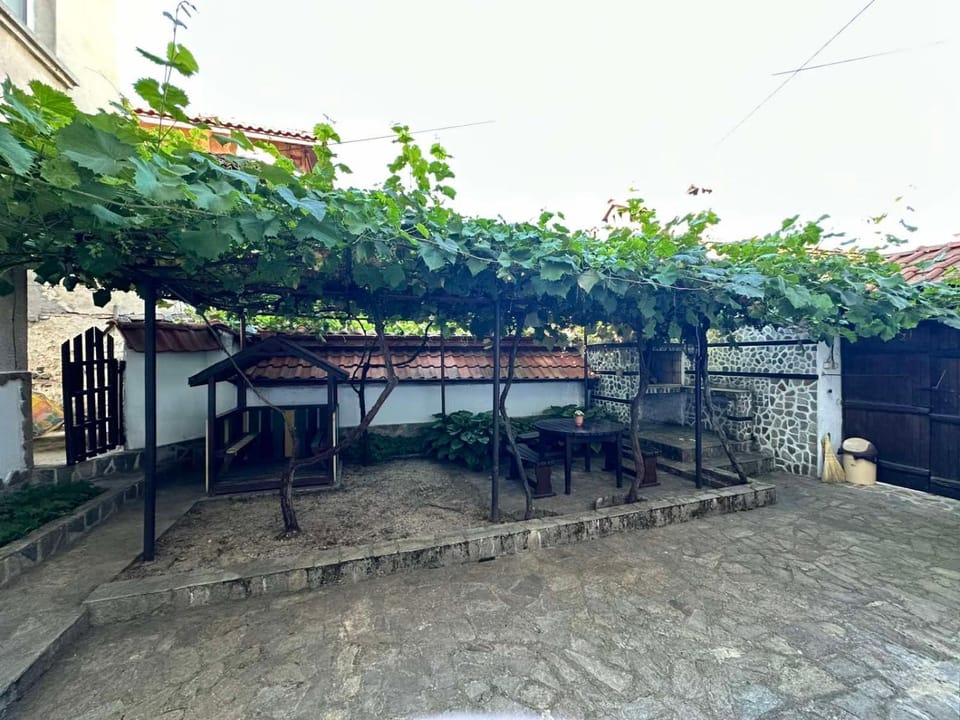 Garden, Garden view