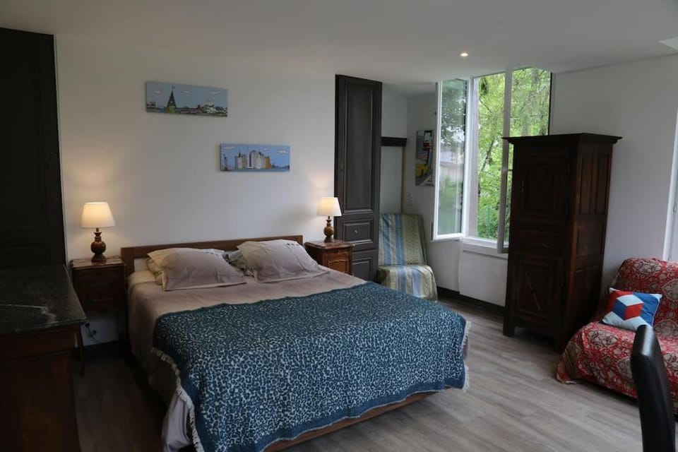 VillaSurSeine House in Grand Est