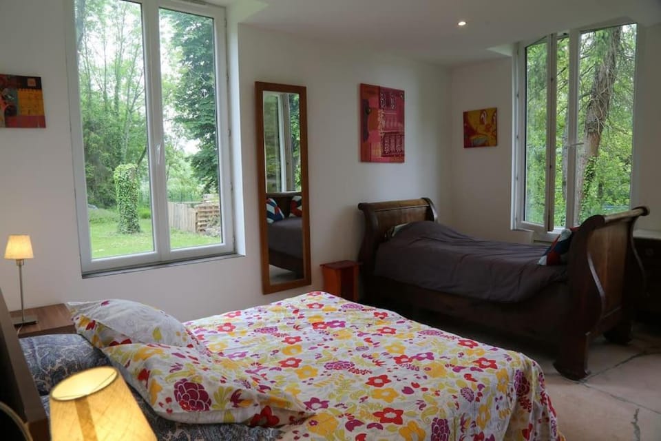 VillaSurSeine House in Grand Est