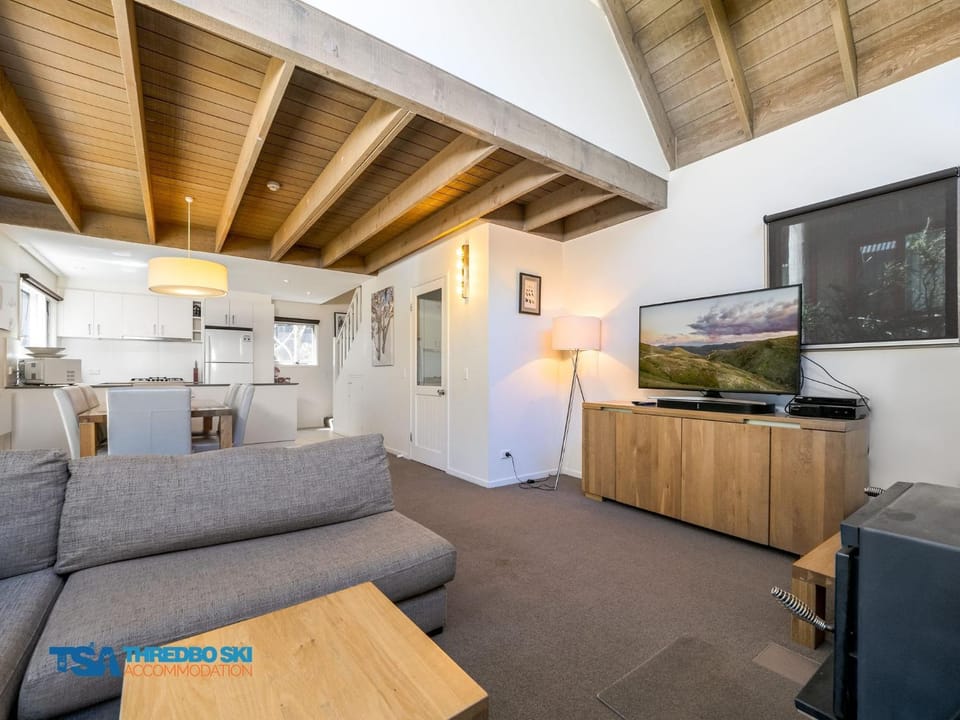 Kitchen or kitchenette, Living room, Dining area
