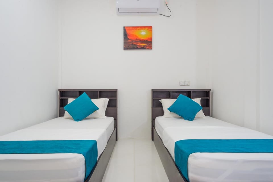 Bedroom, air conditioner