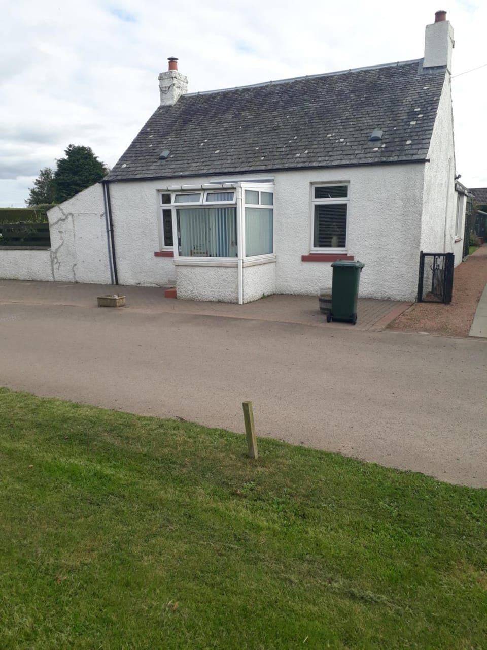 Property building, Facade/entrance