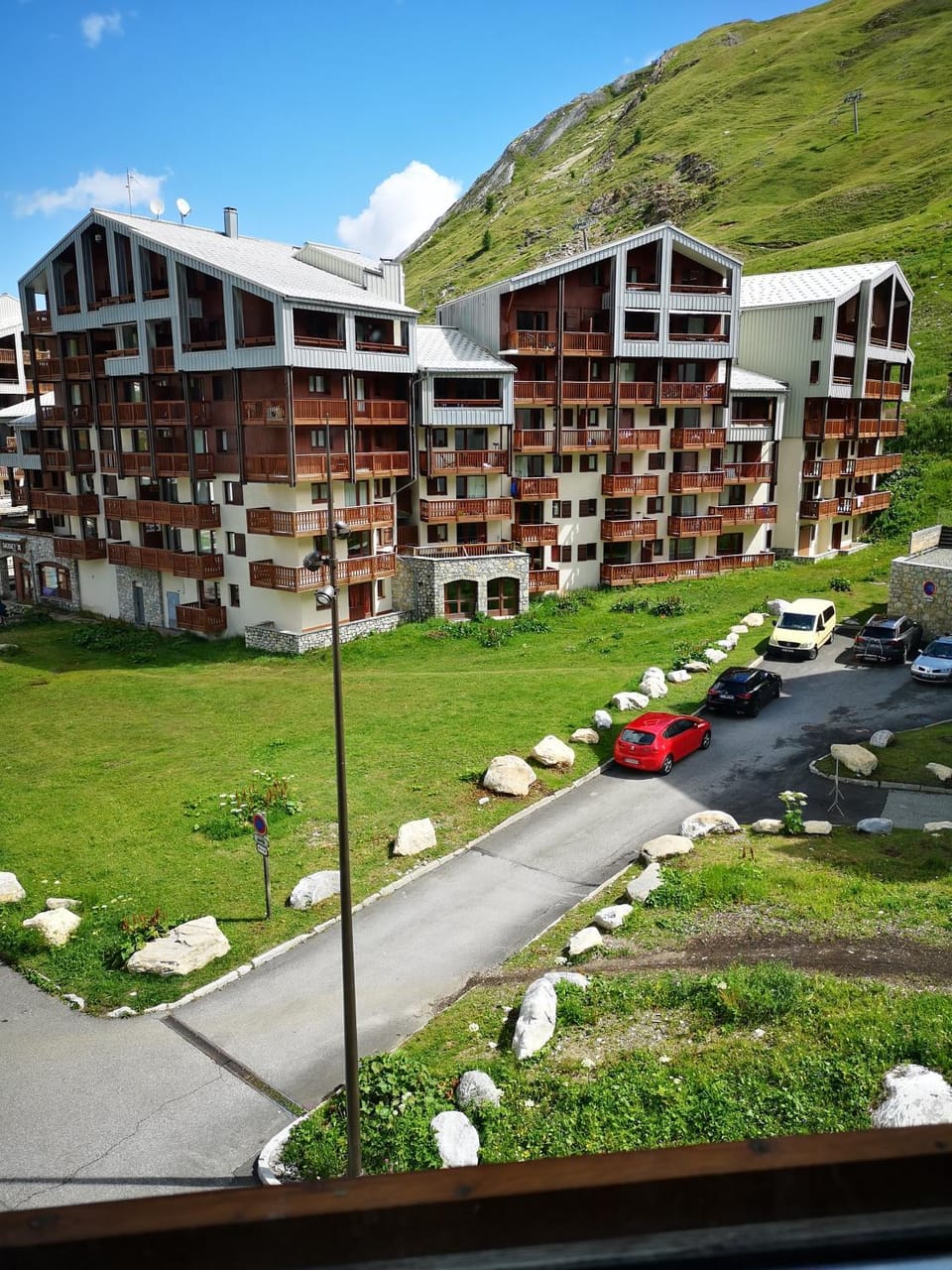 Balcony/Terrace, Garden view, Mountain view